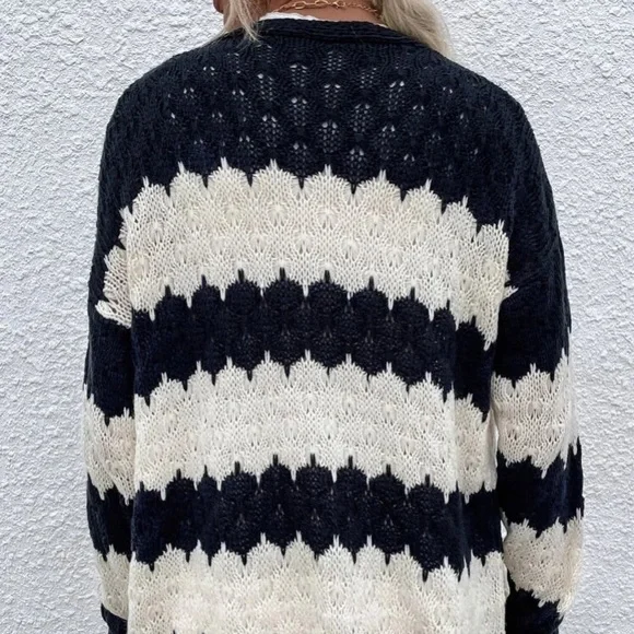 Black/White Colorblock Knit Cardigan in M and L - Picture 2 of 5